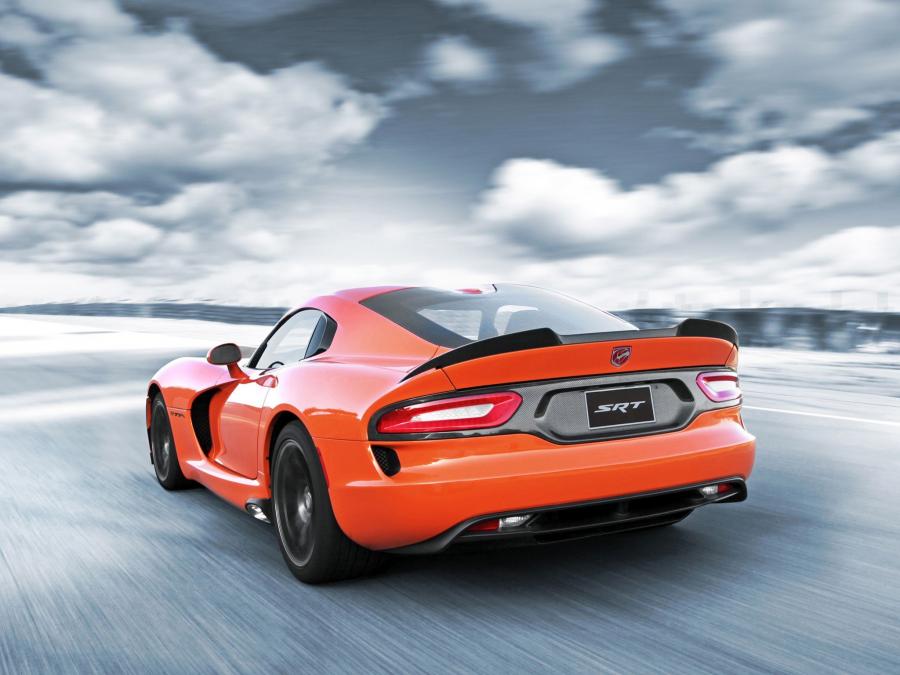  Dodge Viper SRT T/A 2013 года  (фото 4 из 16)